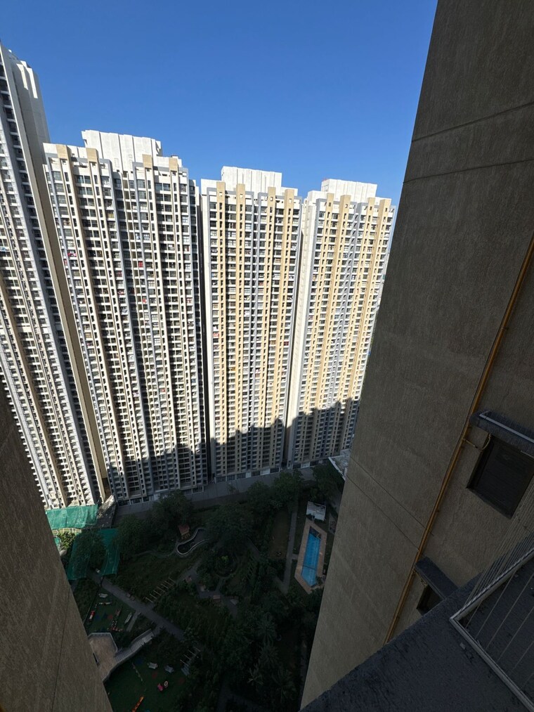 Exterior View, raymond-ten-x-habitat 2 Bedroom 635 Sq.Ft. Apartment In Pokhran Road No Two Thane 9441561