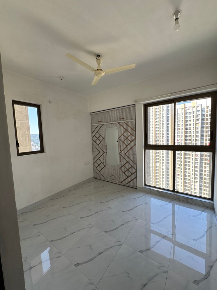 Room, raymond-ten-x-habitat 2 Bedroom 635 Sq.Ft. Apartment In Pokhran Road No Two Thane 9441561
