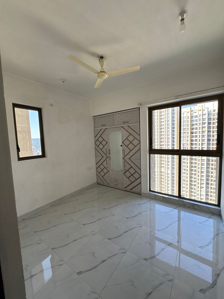 Room, raymond-ten-x-habitat 2 Bedroom 635 Sq.Ft. Apartment In Pokhran Road No Two Thane 9441561