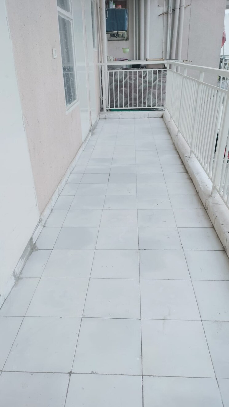 Balcony, lavender-floors 3 Bedroom 250 Sq.Yd. Builder Floor In Sector 89 Faridabad 9441600