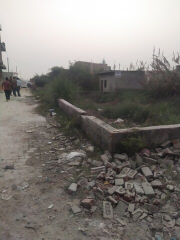  Plot For Sale in Stellar Gymkhana, Knowledge Park Ii Greater Noida