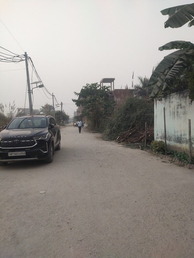 Exterior View, kb-india-mart  300 Sq.Yd. Plot In Knowledge Park Ii Greater Noida Greater Noida 9441761