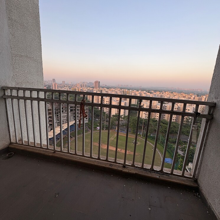 Balcony, lodha-casa-rio-gold 2 Bedroom 970 Sq.Ft. Apartment In Nilje Gaon Thane 9441800