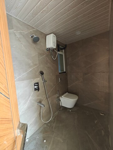 Bathroom in 3.5 BHK Apartment at Moreshwar 19 East, Nerul – for Rent