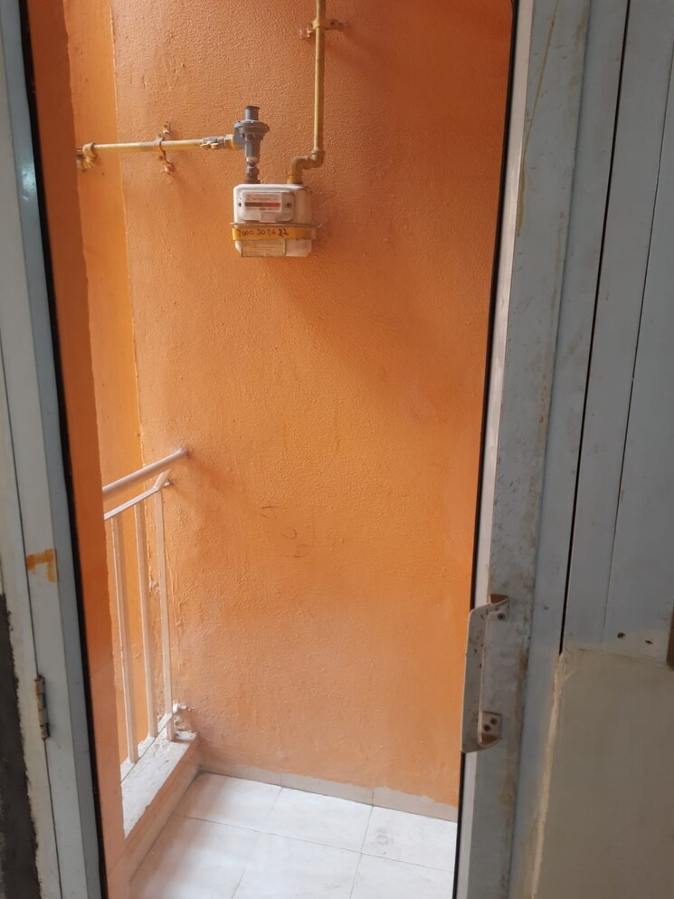 Bathroom, wave-dream-homes 1 Bedroom 578 Sq.Ft. Apartment In Wave City Ghaziabad 9441803