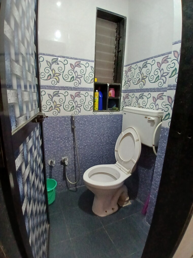 Team Area, daya-sarita 1 Bedroom 550 Sq.Ft. Apartment In Gokuldham Colony Mumbai 9441808