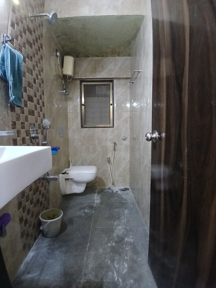 Team Area, mantri-park 2 Bedroom 630 Sq.Ft. Apartment In Goregaon East Mumbai 9441817