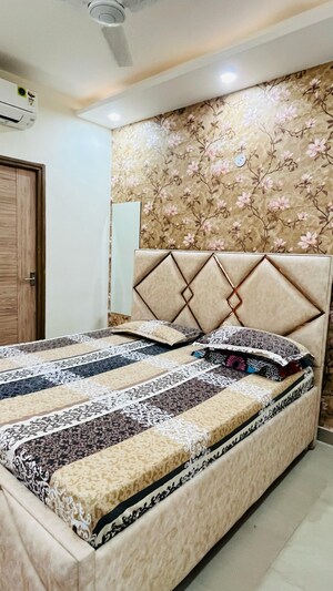 Bedroom in 2 BHK Apartment at Suncity Avenue 76, Sector 76 – for Sale