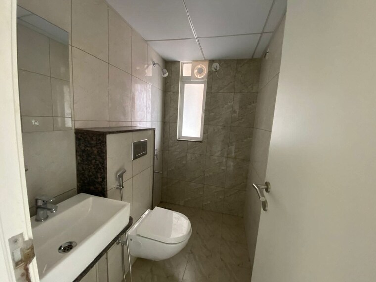 Bathroom, kohinoor-zen-estate 2 Bedroom 752 Sq.Ft. Apartment In Kharadi Pune 9441815