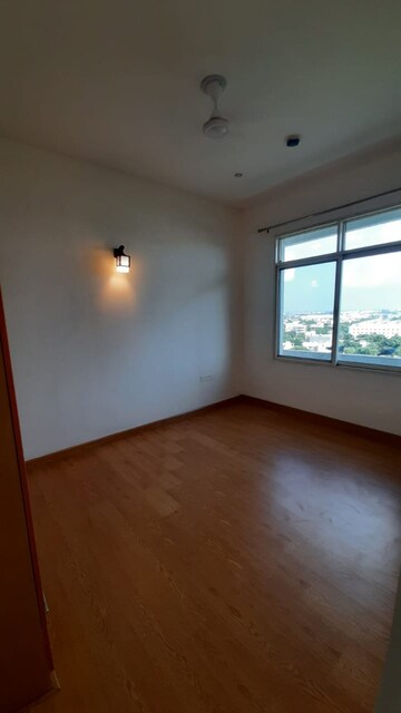 3 BHK Apartment For Sale in Jaypee Moon Court, Jaypee Greens