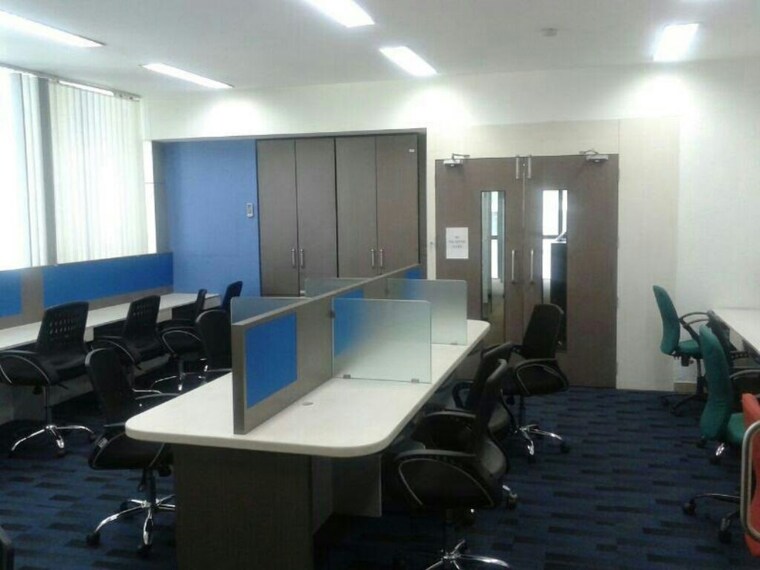 Team Area, platinum-techno-park Commercial Office Space 5000 Sq.Ft. In Vashi Sector 30 Navi Mumbai 9441855