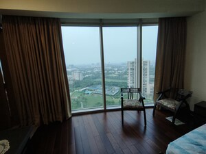 3 BHK Apartment For Rent in Jaypee Greens Sun Court III, Jaypee Greens