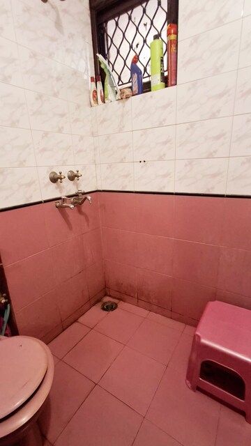 Bathroom in 2 BHK Builder Floor at Palam Vihar Residents Association, Palam Vihar – for Rent