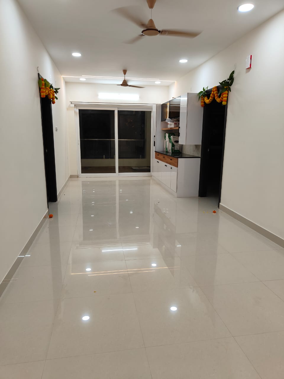3 BHK + Pooja Room Apartment For Rent in Greenmark Mayfair Apartments