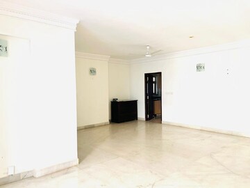 Room in 3 BHK Apartment at Prestige St Johns Wood, Koramangala – for Rent