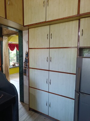 Furnished Amenities in 1 BHK Apartment at Dattani Shree Subham, Kandivali West – for Rent