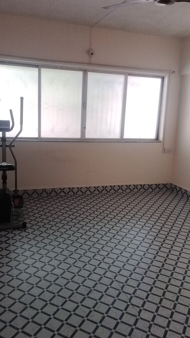 Bathroom, mittal-society 2 Bedroom 900 Sq.Ft. Apartment In Pratik Nagar Pune 9442051