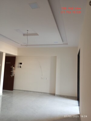 Room in 2 BHK Apartment at Ten United Athashri, Dhanori – for Rent