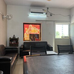 Retail Shop For Sale in Karyan Citywalk