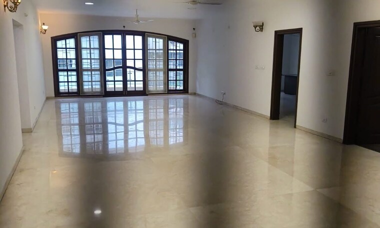 Room, vitrose-elanza 3 Bedroom 3600 Sq.Ft. Apartment In Halasuru Bangalore 9442085
