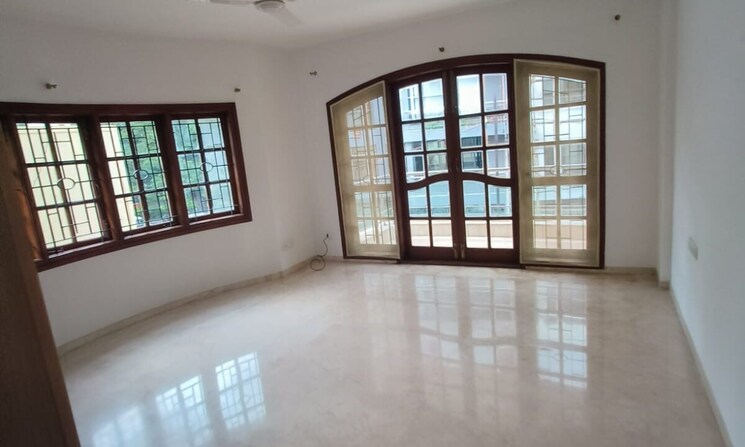 Room, vitrose-elanza 3 Bedroom 3600 Sq.Ft. Apartment In Halasuru Bangalore 9442085