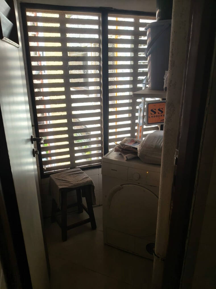 Bathroom, shrikrishna-silver-springs 1 Bedroom 415 Sq.Ft. Apartment In Vile Parle East Mumbai 9442127