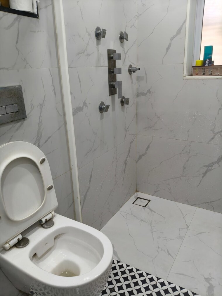Bathroom, shrikrishna-silver-springs 1 Bedroom 415 Sq.Ft. Apartment In Vile Parle East Mumbai 9442127