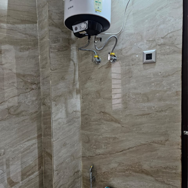 Bathroom, chattarpur 2 Bedroom 500 Sq.Ft. Builder Floor In Chattarpur Delhi 9442174