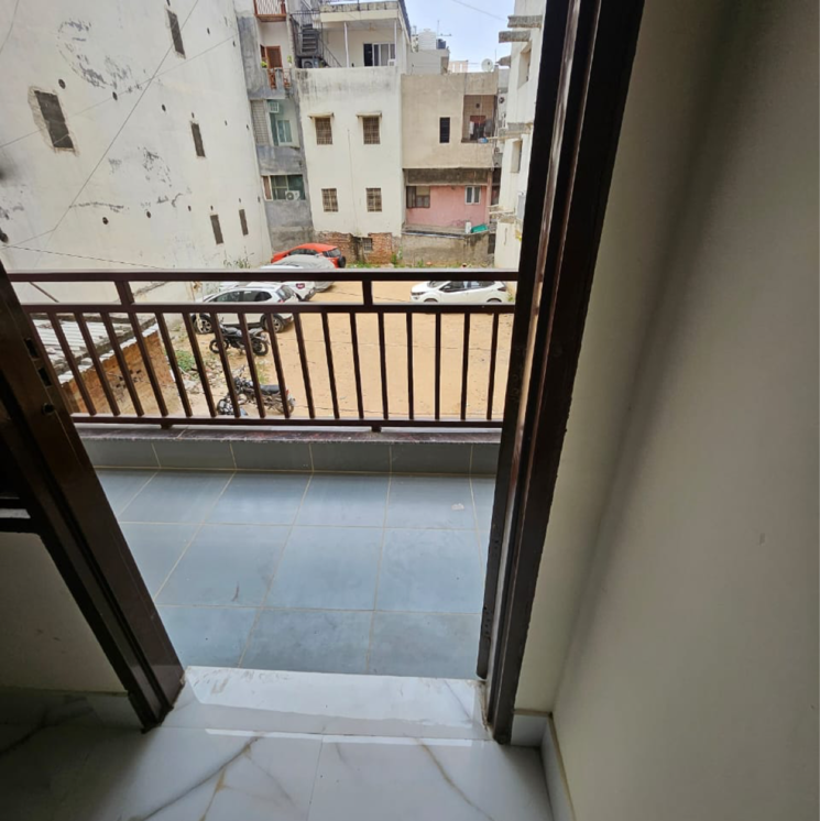 Balcony, chattarpur 2 Bedroom 500 Sq.Ft. Builder Floor In Chattarpur Delhi 9442174