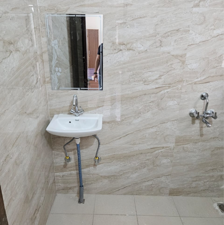 Bathroom, chattarpur 2 Bedroom 500 Sq.Ft. Builder Floor In Chattarpur Delhi 9442174