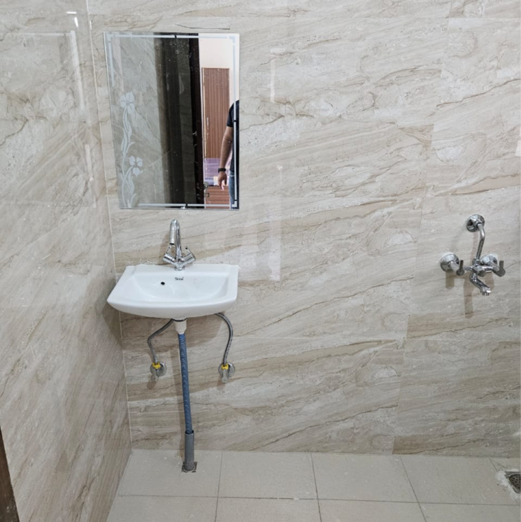 Bathroom, chattarpur 1 Bedroom 500 Sq.Ft. Builder Floor In Chattarpur Delhi 9442217