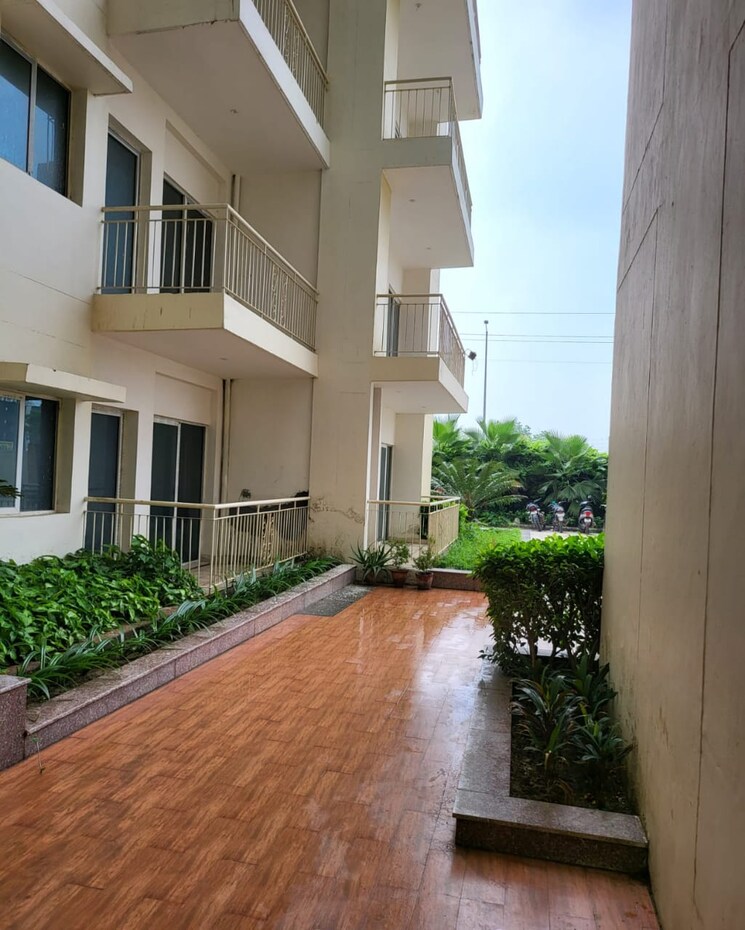 Balcony, vihaan-greens 2 Bedroom 1075 Sq.Ft. Apartment In Sector 1 Greater Noida Greater Noida 9442263
