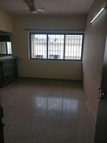 Room in 1 BHK Apartment at Valentine Apartments, Goregaon East – for Sale