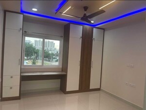 Room in 3 BHK Apartment at Prestige Tranquil, Kokapet – for Rent