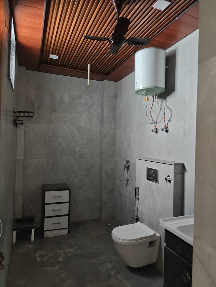 Master Bedroom, sector 28 3 Bedroom 2250 Sq.Ft. Builder Floor In Sector 28 Faridabad 9442305