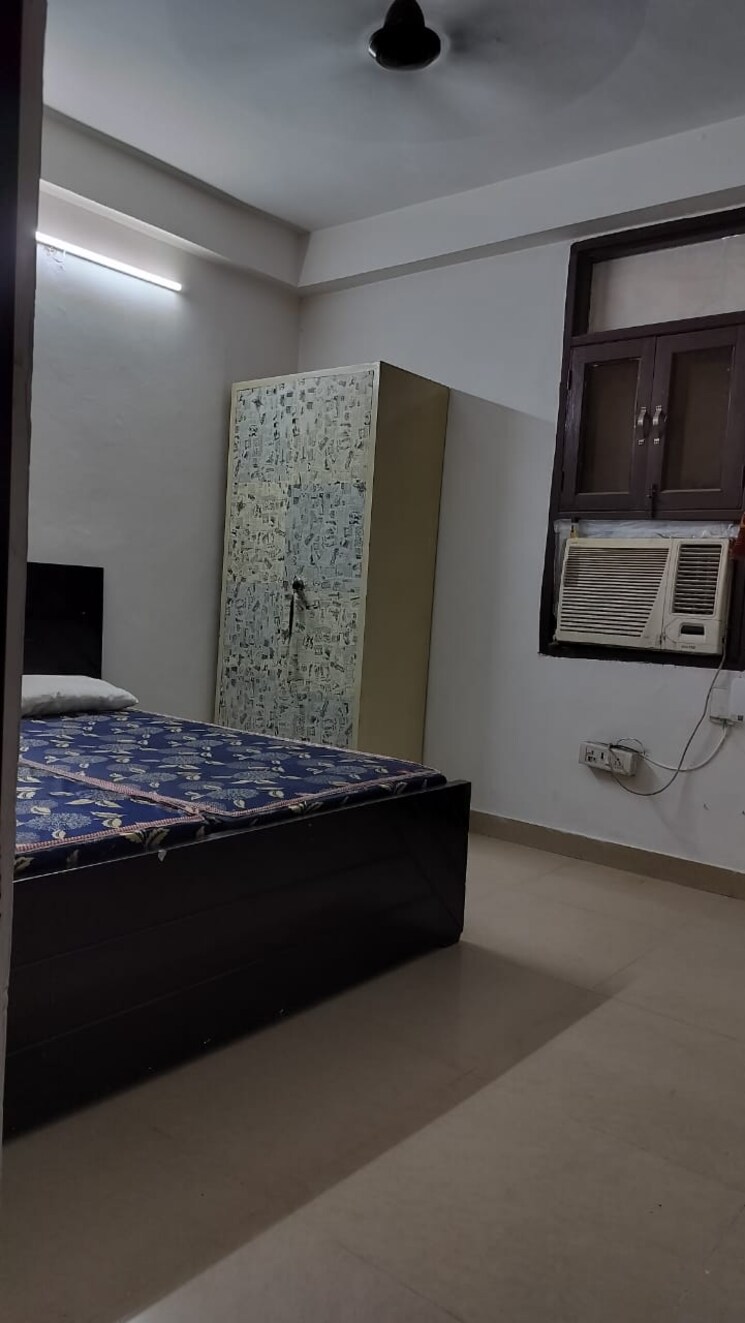 Bedroom, saket 1 Bedroom 450 Sq.Ft. Builder Floor In Saket Delhi 9442326