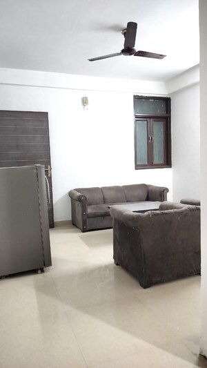 Bedroom in 1 BHK Builder Floor at Saket – for Rent