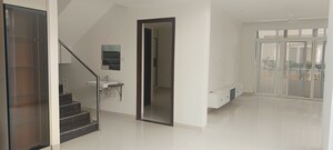 Room in 4 BHK Villa at Radhey Sancia, Tellapur – for Rent