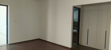 Room in 4 BHK Villa at Radhey Sancia, Tellapur – for Rent