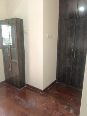 Room in 3.5 BHK Apartment at Hebbal – for Sale