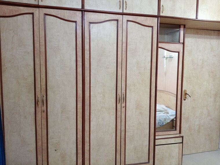 Room, andheri east 1 Bedroom 500 Sq.Ft. Apartment In Andheri East Mumbai 9442419