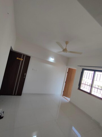 Furnished Amenities in 1 BHK Apartment at Kumar Palaash A, Wadgaon Sheri – for Rent