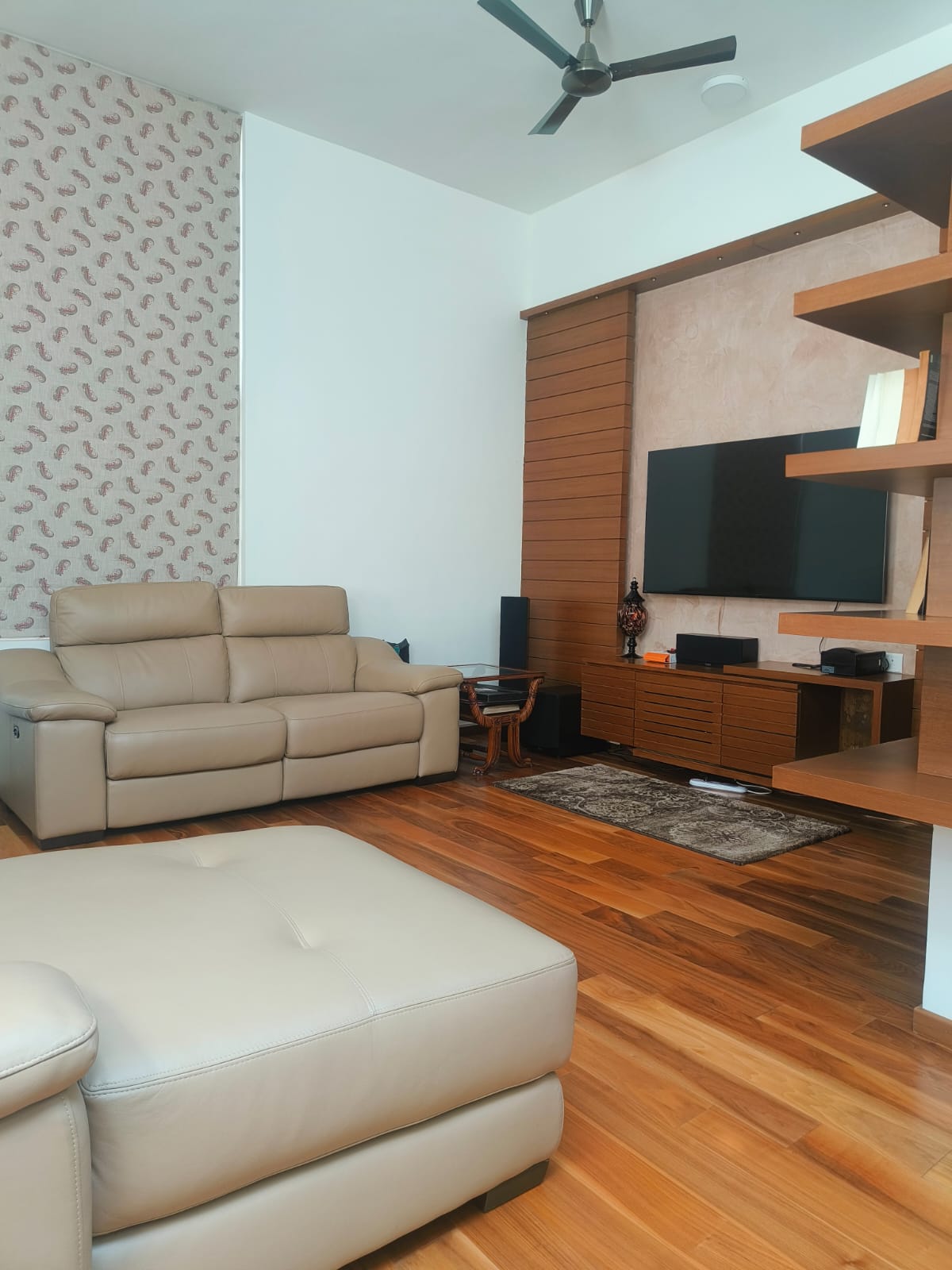 4 BHK + Study Room 3935 Sq.Ft. Apartment in Embassy Boulevard