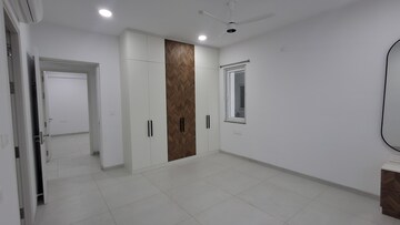 Room in 3 BHK Apartment at Jayabheri The Nirvana, Gopanpally – for Rent