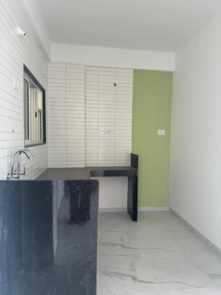 Kitchen, wadgaon sheri 1 Bedroom 600 Sq.Ft. Apartment In Wadgaon Sheri Pune 9442486