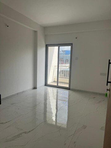 Room in 1 BHK Apartment at Wadgaon Sheri – for Rent