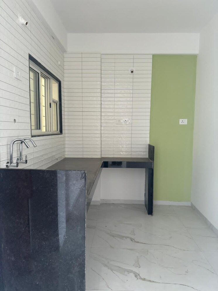 Kitchen, wadgaon sheri 1 Bedroom 600 Sq.Ft. Apartment In Wadgaon Sheri Pune 9442486
