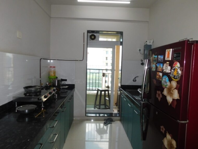 Kitchen, rustomjee-urbania-azziano 2 Bedroom 714 Sq.Ft. Apartment In Thane West Thane 9442519