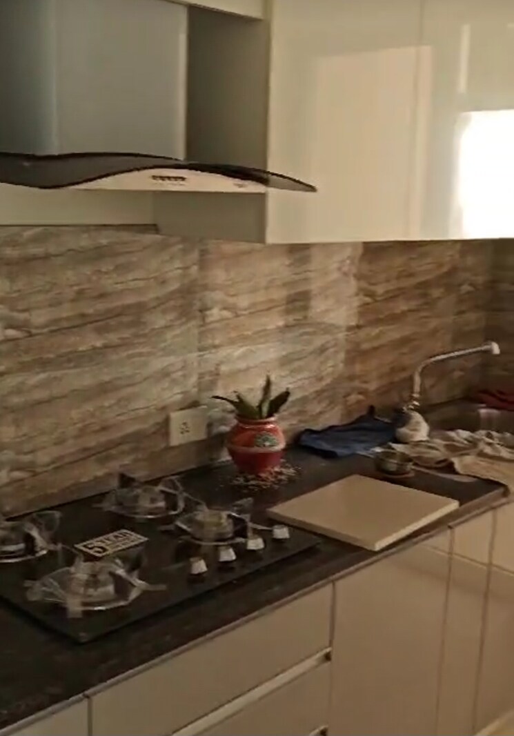 Gym, shapoorji-pallonji-joyville-phase-2 2 Bedroom 915 Sq.Ft. Apartment In Sector 102 Gurgaon 9442571