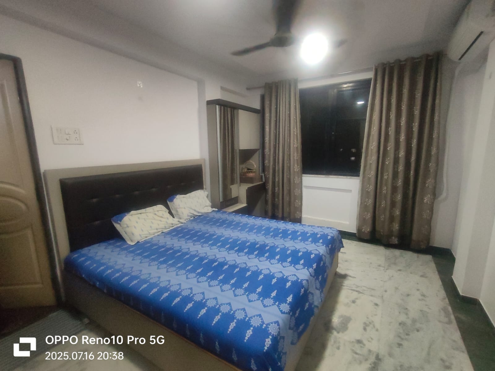 2 BHK Apartment For Rent in Hiranandani Gardens Florentine